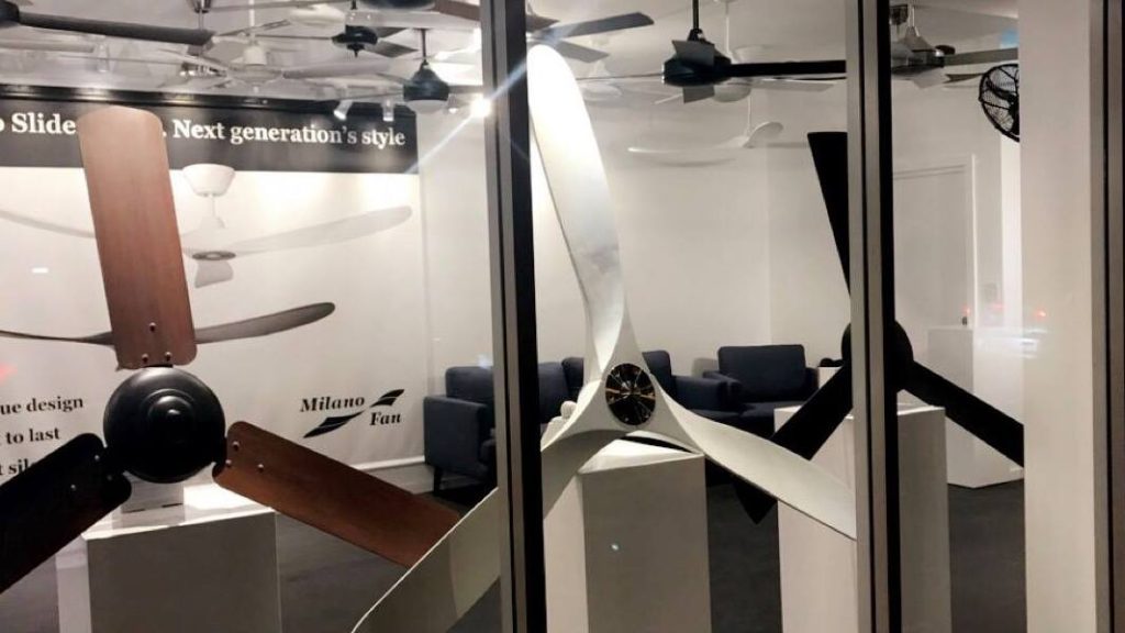 Contemporary Ceiling Fans vs Retro Ceiling Fans: Choosing the Right Style for Your Space